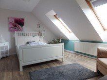 DG Zimmer Bremen - Horn / Familientraum zum Wohlf�hlen mit Garten und 2 TG-Stellpl�tze