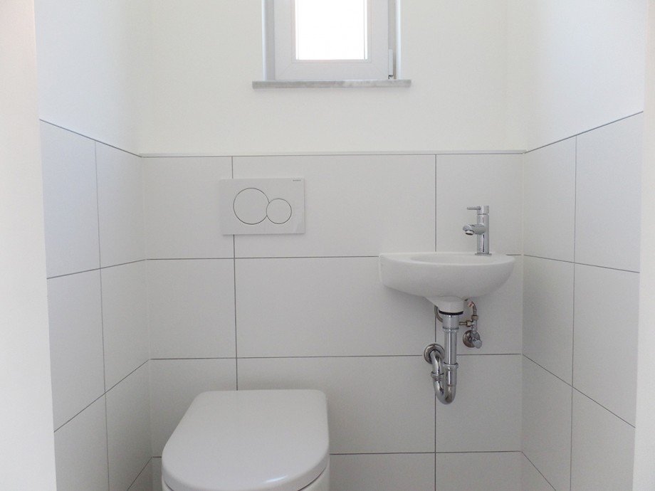 G�ste WC Doppelhaush�lfte Bremen