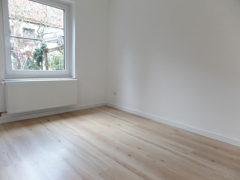 Zimmer1 UG Reihenmittelhaus Bremen