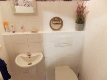 G�ste WC Bremen - Horn / Familientraum zum Wohlf�hlen mit Garten und 2 TG-Stellpl�tze