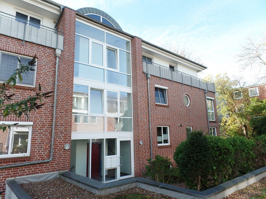 Hausansicht Terrassenwohnung Bremen