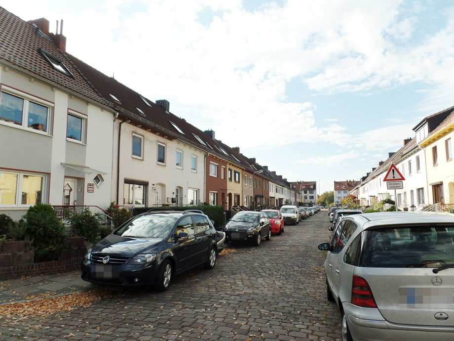 Strassenansicht Reihenendhaus Bremen
