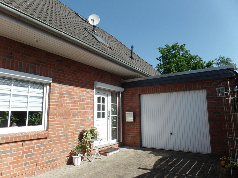 Hausansicht Zweifamilienhaus L�bberstedt