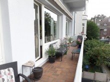 Balkon Vorne Wohnen in erstklassiger B�rgerparklage: Traumhafte 4 Zimmer-Wohnung mit 2 Balkone und Garage