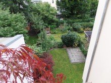 Aussicht hinten Wohnen in erstklassiger B�rgerparklage: Traumhafte 4 Zimmer-Wohnung mit 2 Balkone und Garage