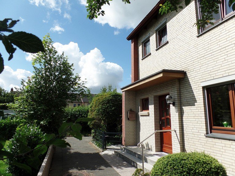 Hausansicht Ritterhude Reihenendhaus Ideal f�r eine Familie - Reihenendhaus mit Garage in beliebter Lage von Ritterhude