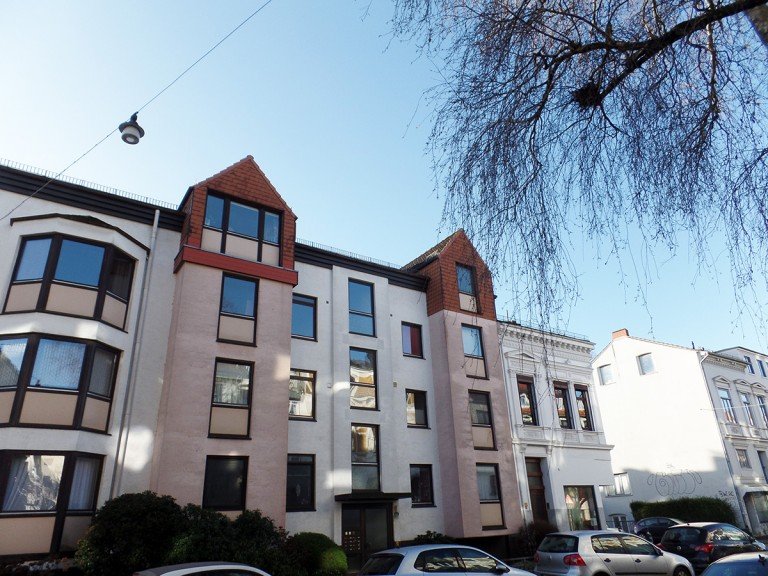 Hausansicht Bremen Etagenwohnung Fesenfeld, tolle 3-Zimmer-Eigentumswohnung mit Sonnenbalkon in beliebter Wohnlage