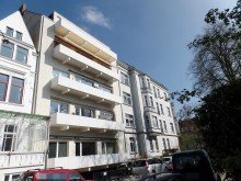 Hausansicht Wohnen in erstklassiger B�rgerparklage: Traumhafte 4 Zimmer-Wohnung mit 2 Balkone und Garage
