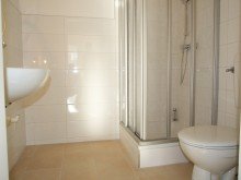 G�ste WC Wohnen in erstklassiger B�rgerparklage: Traumhafte 4 Zimmer-Wohnung mit 2 Balkone und Garage